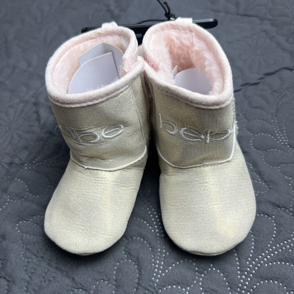 Bebe Baby Gold Glitter w/Pink Bows Sherpa Lined Baby Booties Shoes SZ 3 (6-9M)